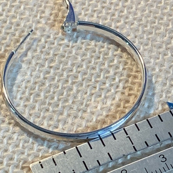 Sterling Silver Hoops with comfort closeure 1-1/2” diameter - Picture 8 of 10